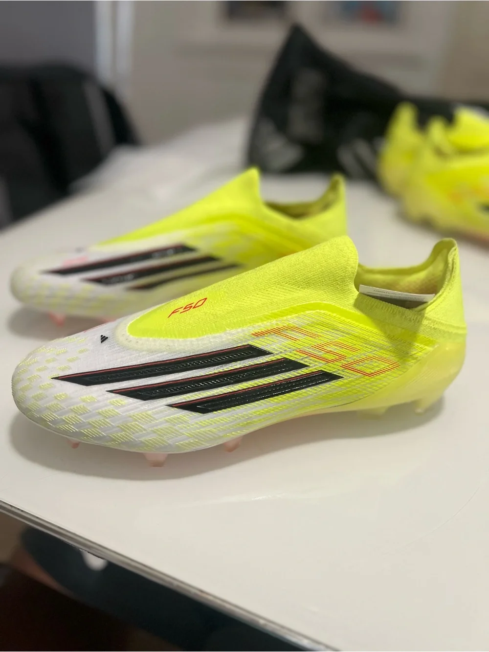 ADIDAS  ELITE F50 FG SZ 10.5 Mens